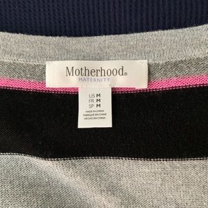 Motherhood maternity sweater